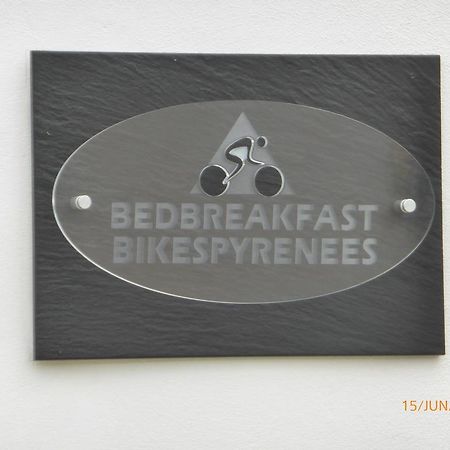 Bed and Breakfast Bedbreakfastbikespyrenees Loubieres Exteriér fotografie